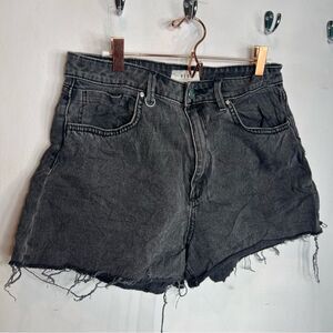 NEUW DARK WASH RAW HEM JEANS SHORTS